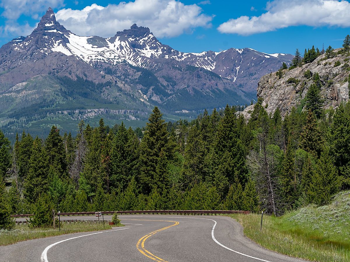 Highway 212, also known as the Beartooth Highway mountain pass in Wyoming and Montana. Image credit: melissamn via Shutterstock.