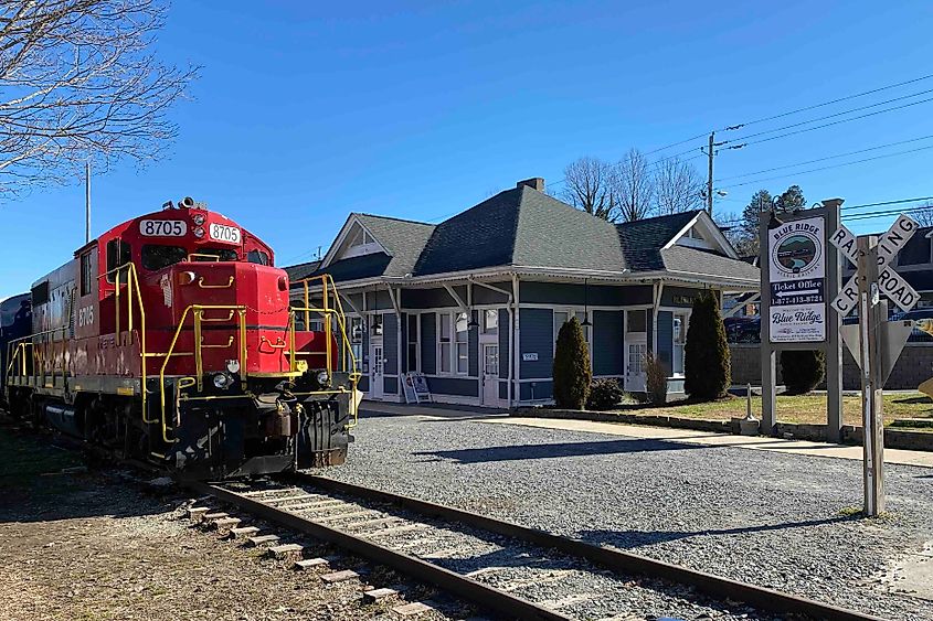 Blue ridge Scenic Railway photo by Bryan Dearsley