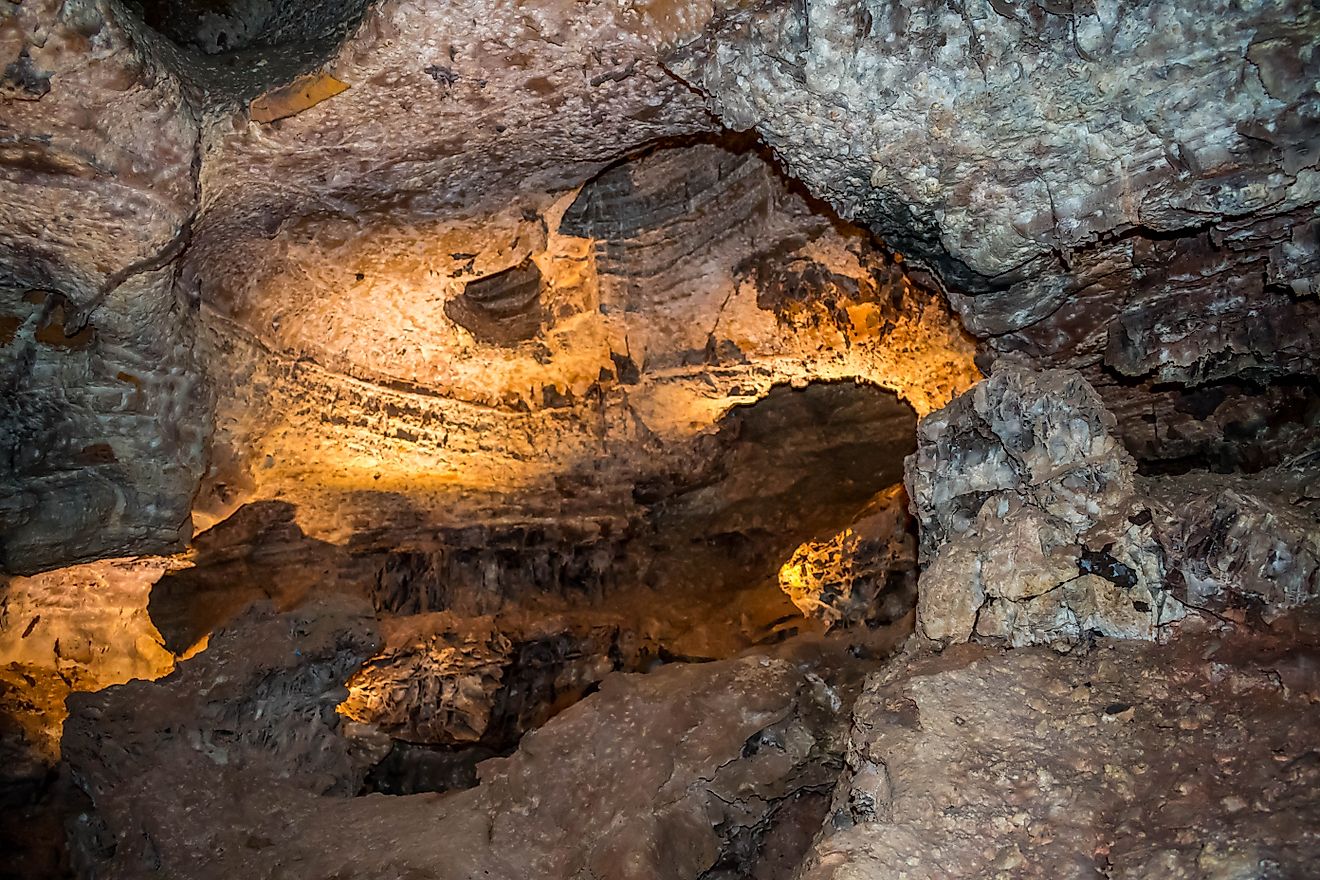 Boxwork formations in Wind Cave National Park.